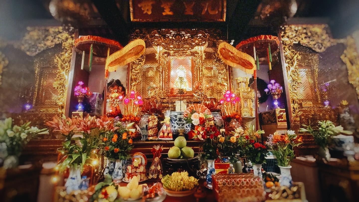 Shrine of the Mother Goddess of Infinite Heavens (First Mother Goddess of Heaven) in Bằng Sở